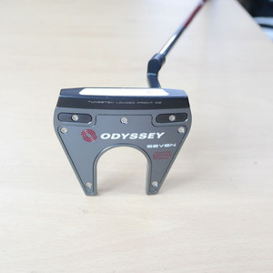 오디세이 트라이핫 세븐 34인치 퍼터