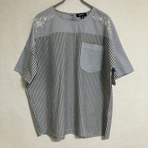 DKNY 스트라이프 자수 반팔티 (L)