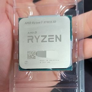 AMD CPU 5700X3D 팝니다.