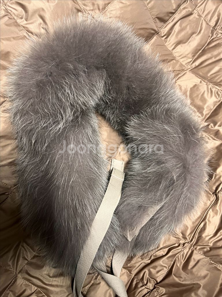막스마라 후드 폭스퍼 (큐브패딩)--0
