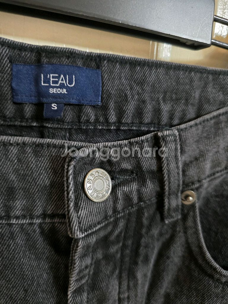 LEAU 데님팬츠 판매합니다--1