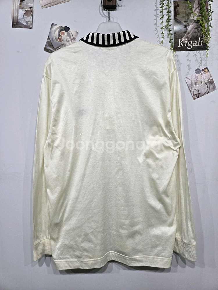 발렌티노 아이보리 긴팔 카라 티셔츠--3