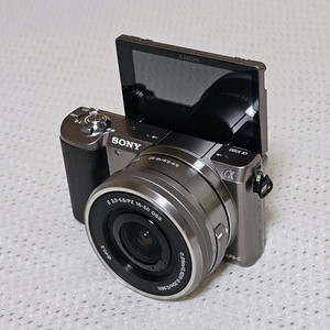 소니 a5100 미러리스 카메라