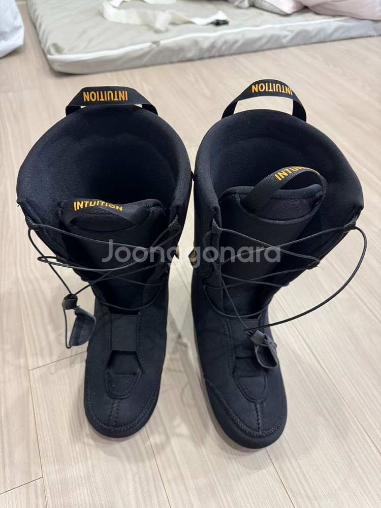 인투이션 220-225사이즈--0