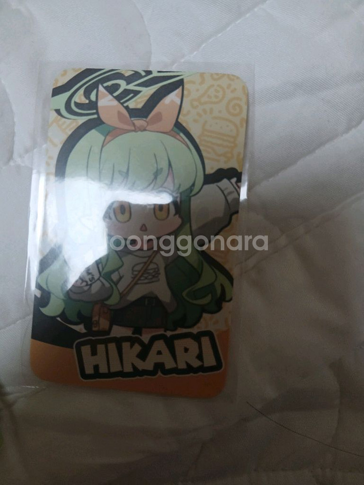 맘스터치 블루아카이브 히카리 콜라보 아크릴 포토카--0