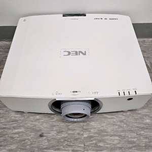 빔프로젝터 nec Pa803u 8000안시 빔프로젝
