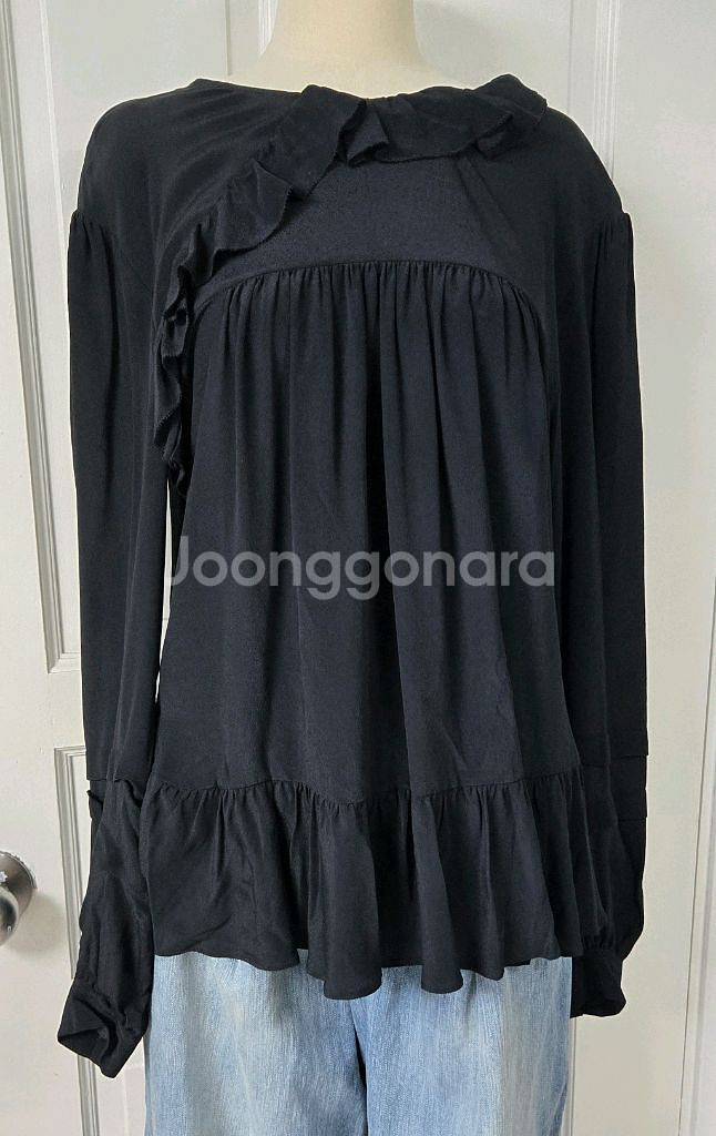 이로 러플 블라우스--1
