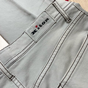 kiton 키톤 라이트그레이 데님 팬츠