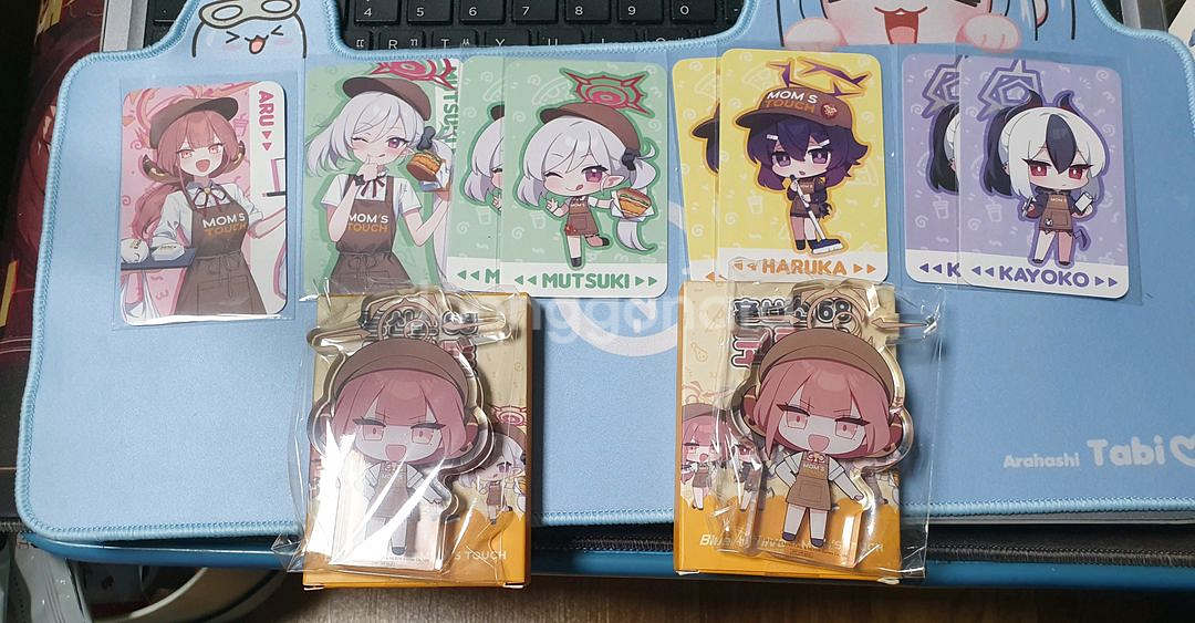 블루아카이브 흥신소68 맘스터치 콜라보 코롯토&포토카드--0