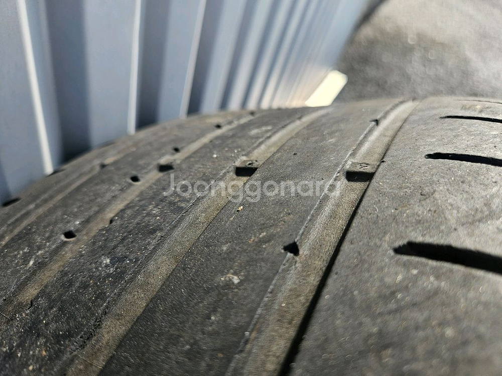 비바이브레이튼 포스3 18인치 휠타이어--9