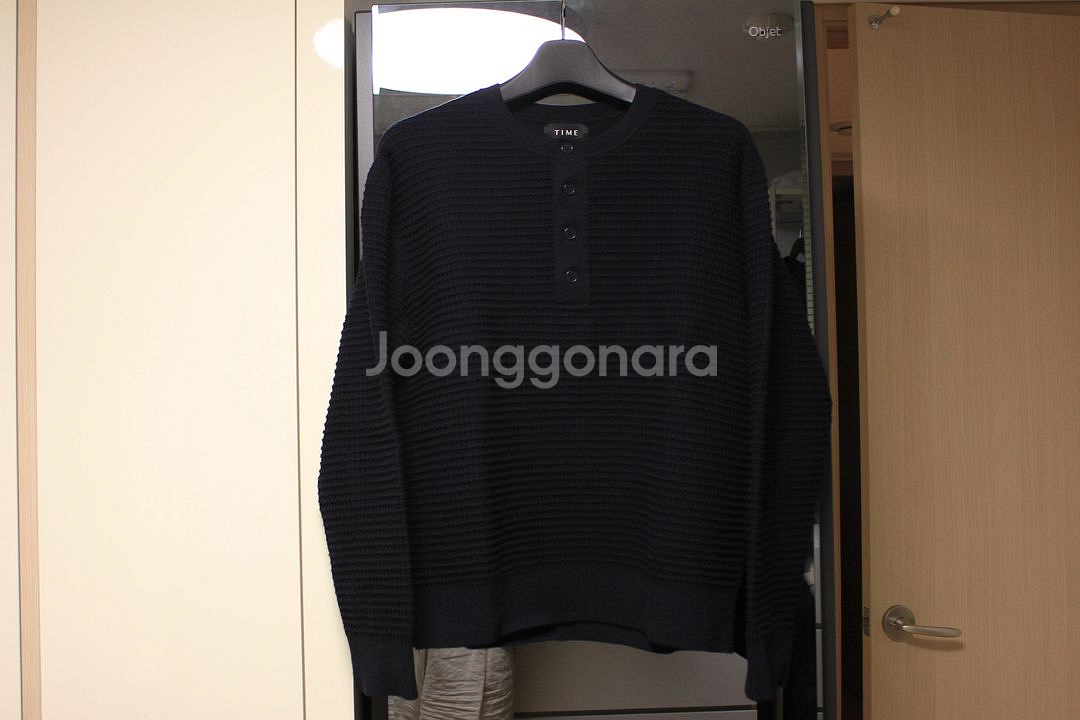타임옴므 24fw 다크네이비 헨리넥 와플 니트--0