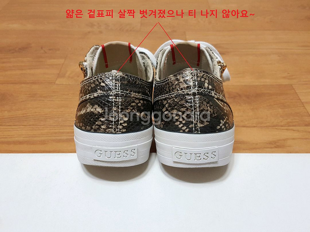 정품)게스 뱀피 인조가죽 여성 단화 245-작은250--7