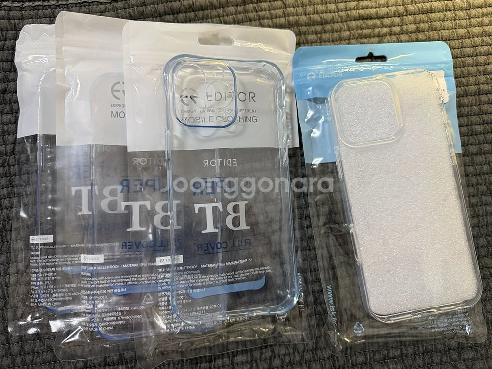 아이폰16 프로맥스 풀커버 케이스3,일반케이스1 팝니다--0