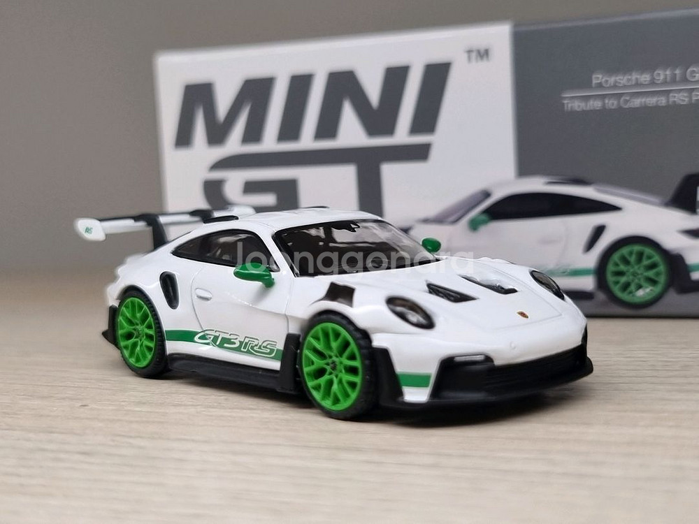 미니지티 포르쉐 911 GT3 RS 그린--3