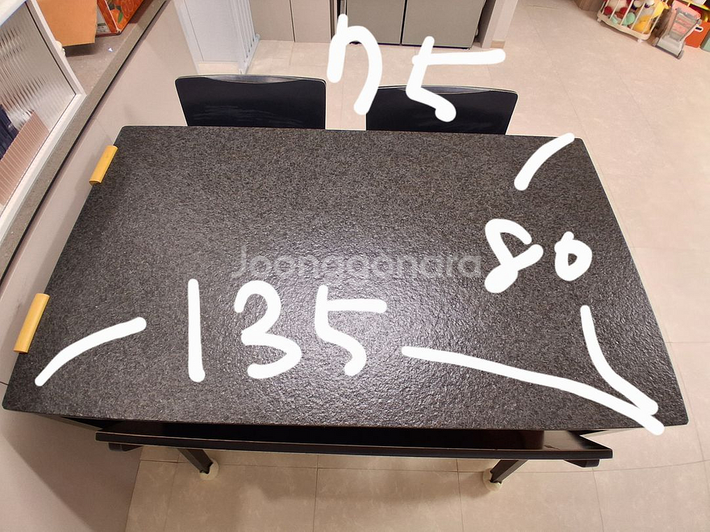 4~5인 화산석 식탁의자세트--4
