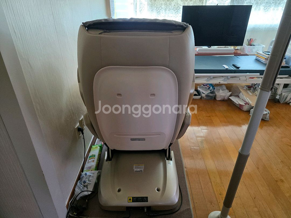 엘지 힐링미 안마의자 팝니다---2