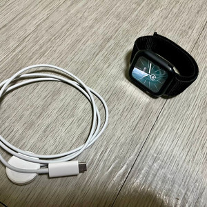 애플워치SE 2세대(실버,GPS,44),셀룰러(안됨).