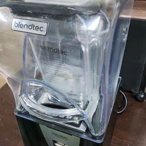 블렌더 블렌텍 Connoisseur 825 블랙