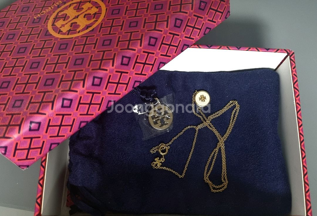 토리버치 키라 목걸이--1