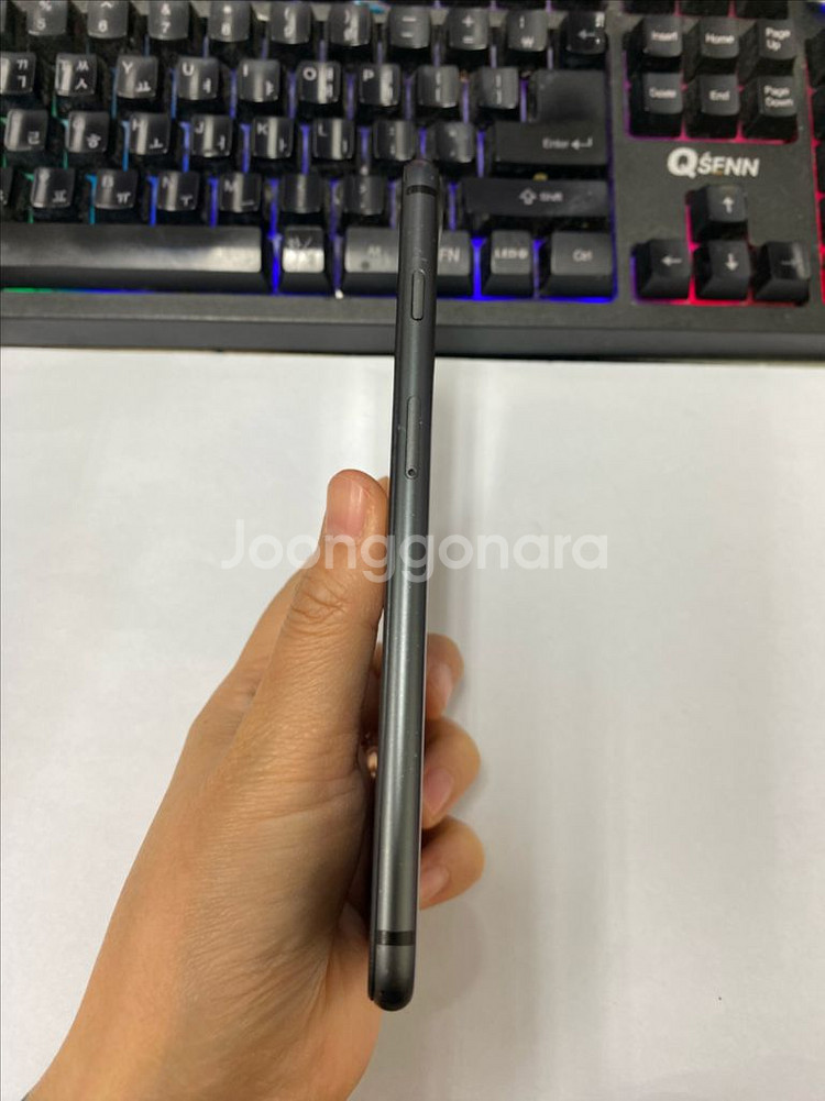 아이폰8플러스 스그 A급 256GB 배터리100%--5