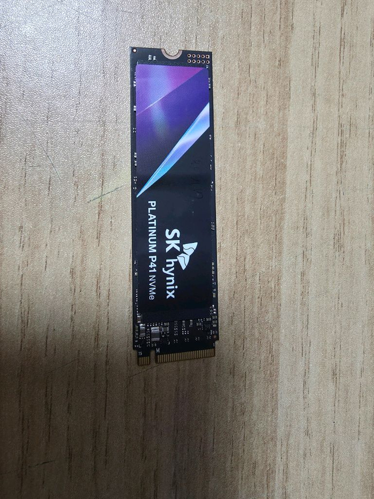 하이닉스 p41 1tb 국내 정품 10만에 팝니다--0