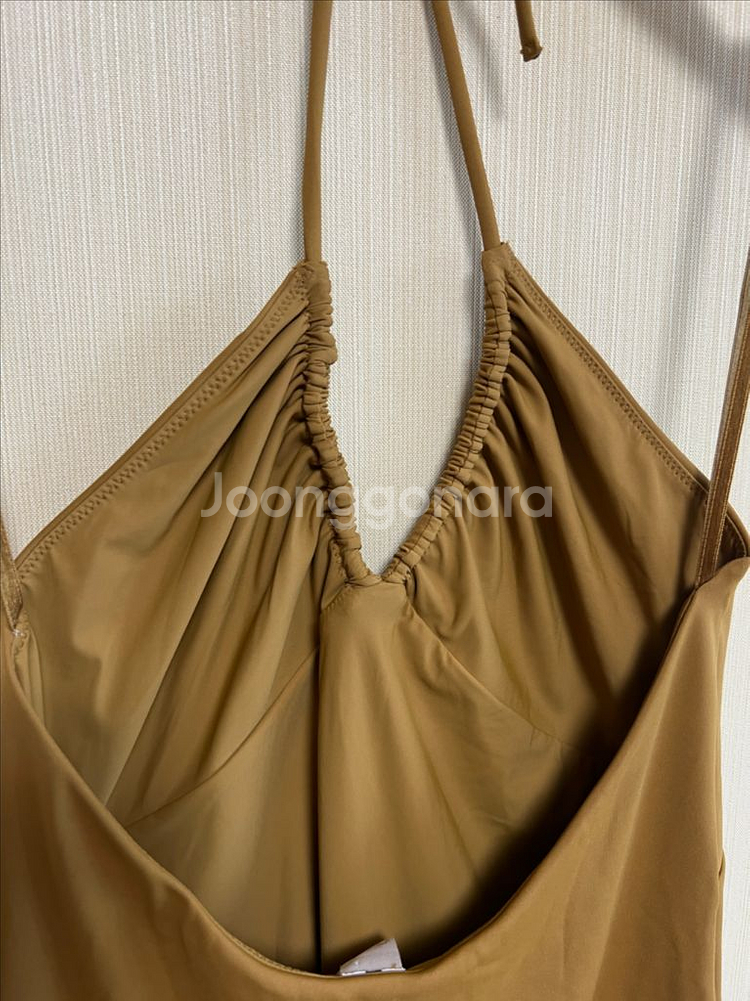 cos 수영복 홀터넥수영복 (새상품)--4