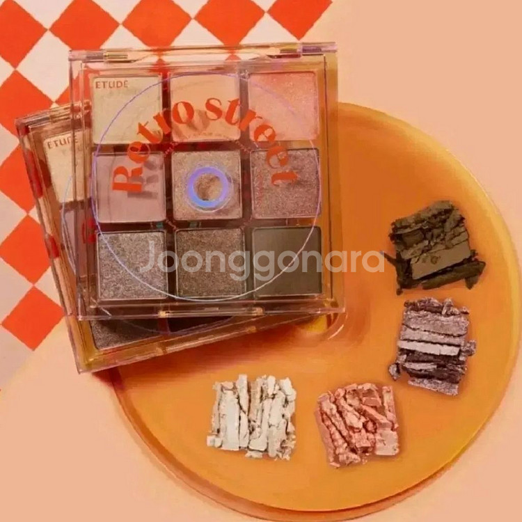 미개봉 에뛰드 플레이컬러 아이즈 레트로스트릿 아이팔레트--0
