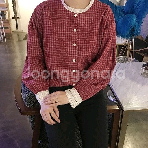 체크 레이스 프릴 블라우스 러블리 빈티지 모리 수달쌀롱--3
