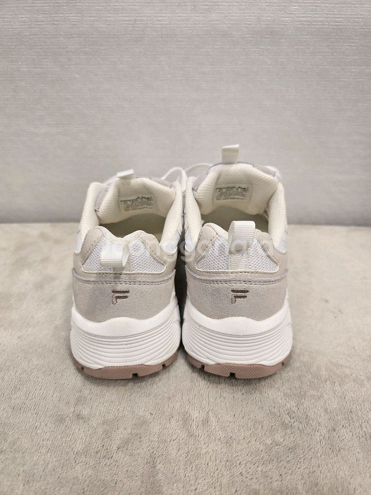 거의새거) 휠라 운동화 흰색/회색 스니커즈 235--2