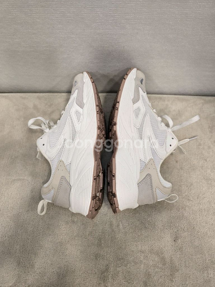 거의새거) 휠라 운동화 흰색/회색 스니커즈 235--3