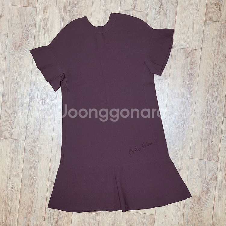 마인(MINE) 레터링자수 플레어 니트원피스 55--3