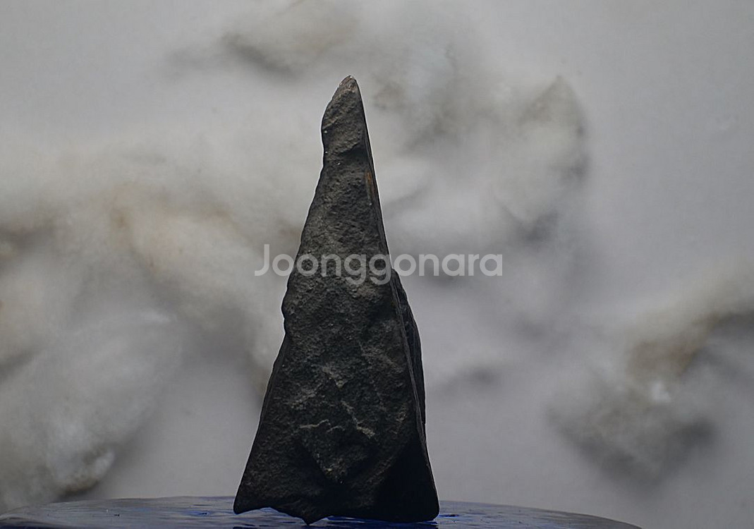 수석 관통 산수경석--2
