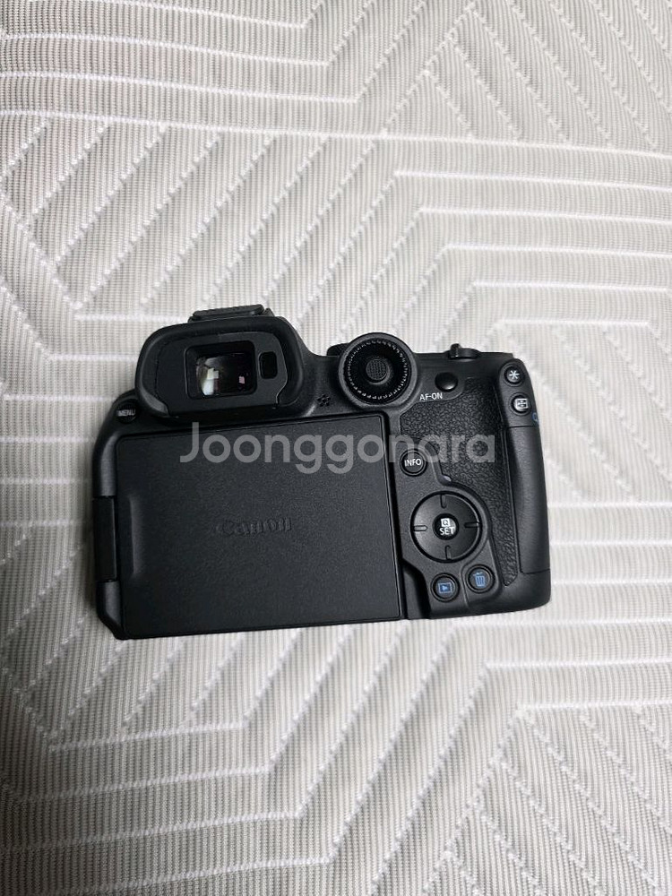 eos r7 판매합니다--2