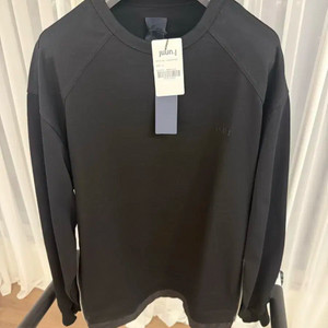 준지 블랙 사이드 지퍼 슬리브 맨투맨 s사이즈(105사