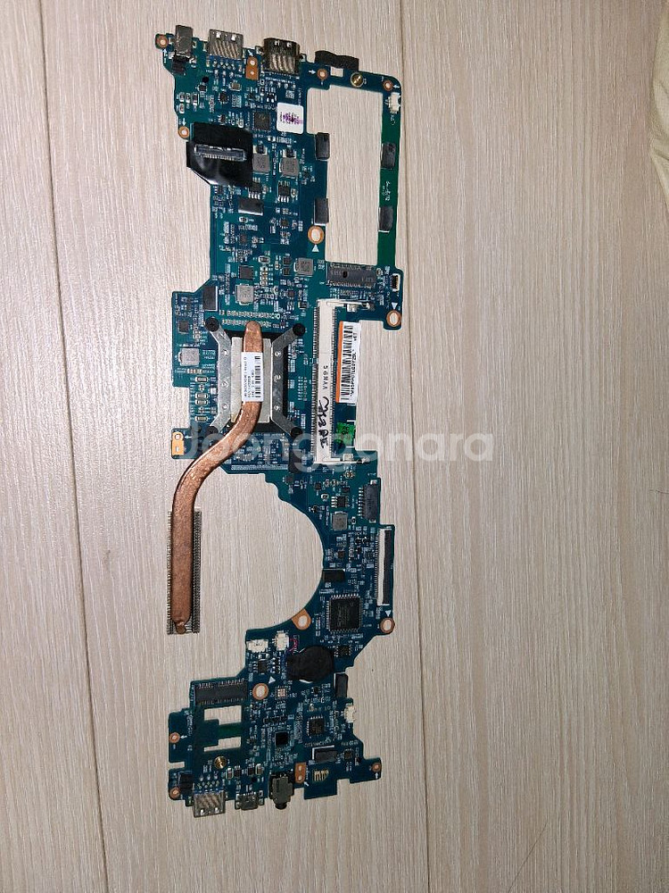 LG 그램 14Z960에서 적줄된 맏니보드--0