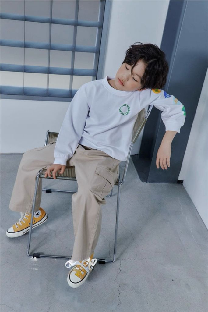 미착용) 리틀그라운드 마즈 티셔츠 120--0