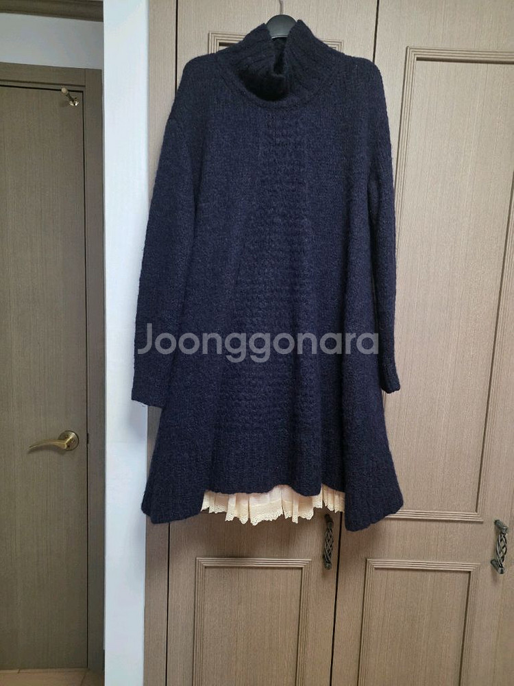 마인네이비 색상 터틀넥 니트 롱 원피스--1