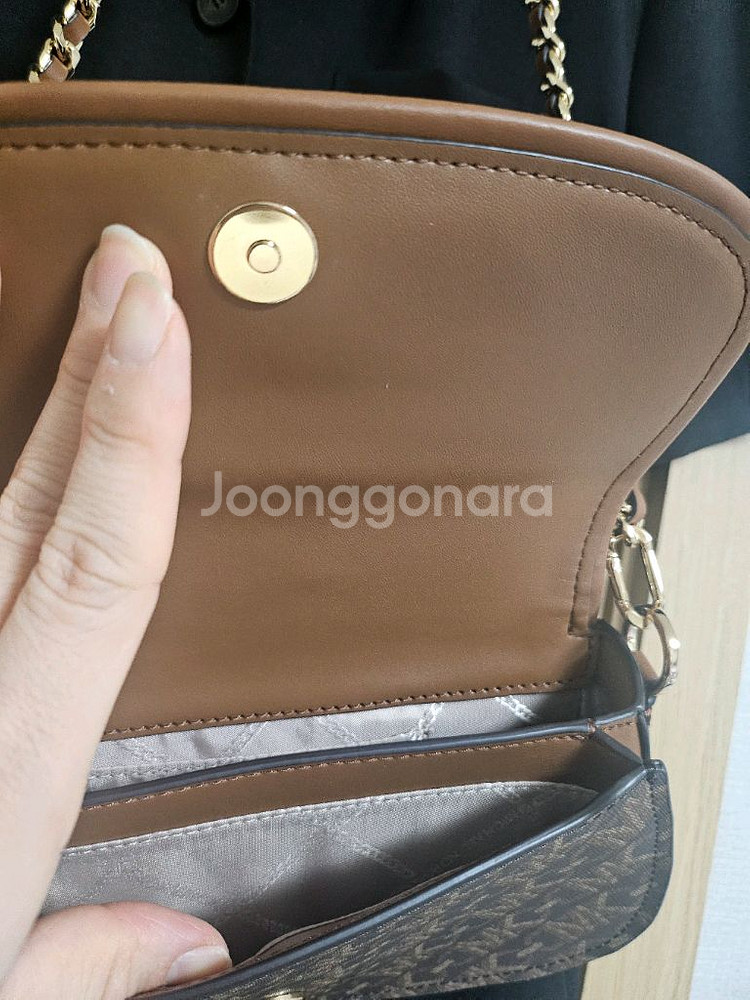 마이클코어스 체인 크로스백--2