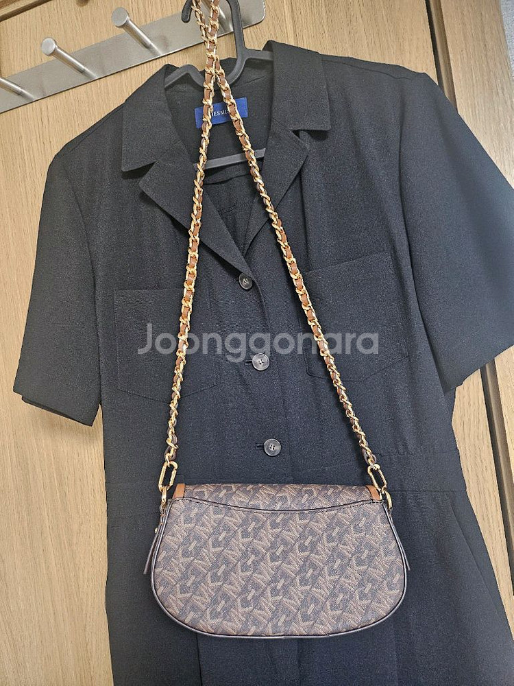 마이클코어스 체인 크로스백--4