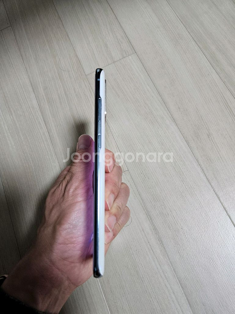 갤럭시 S20 플러스--9
