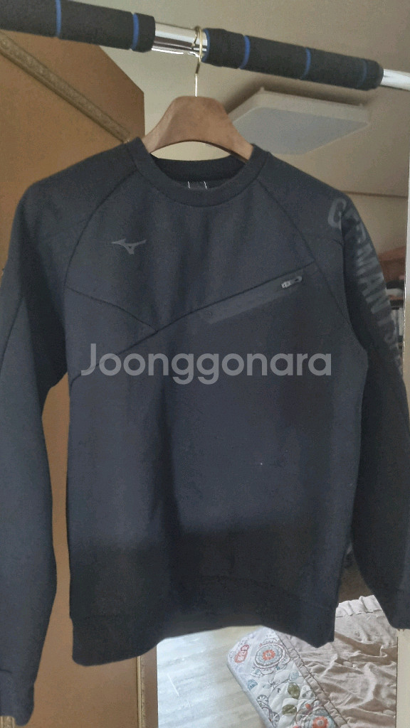 미즈노 블랙 스웨트--0