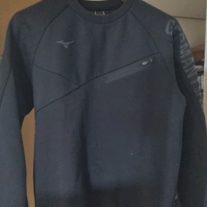 미즈노 블랙 스웨트
