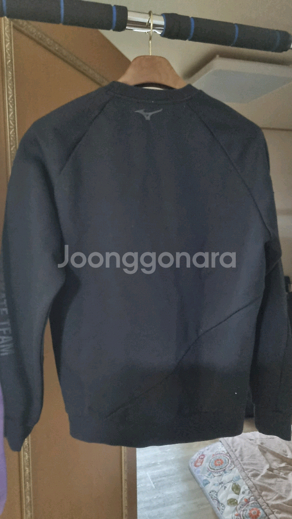 미즈노 블랙 스웨트--1