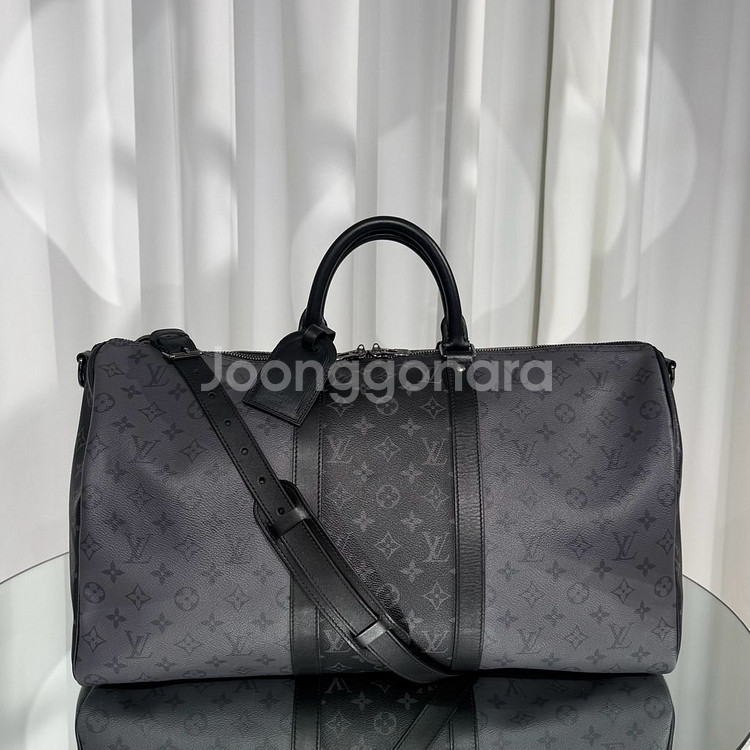 루이비통 이클립스 리버스 반둘리에 키폴 50--0