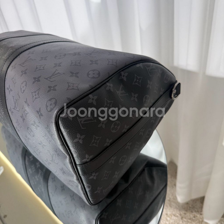 루이비통 이클립스 리버스 반둘리에 키폴 50--5