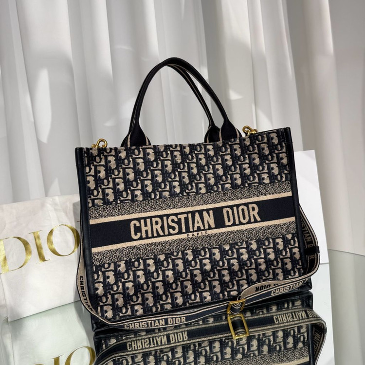 디올 오블리크 북토트 레더 백 미디엄--1