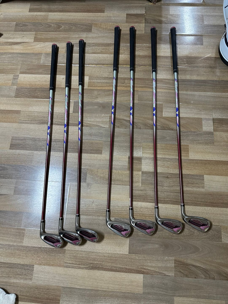 젝시오 12 여성 골프채 풀세트 퍼터포함, 가방포함 이미지