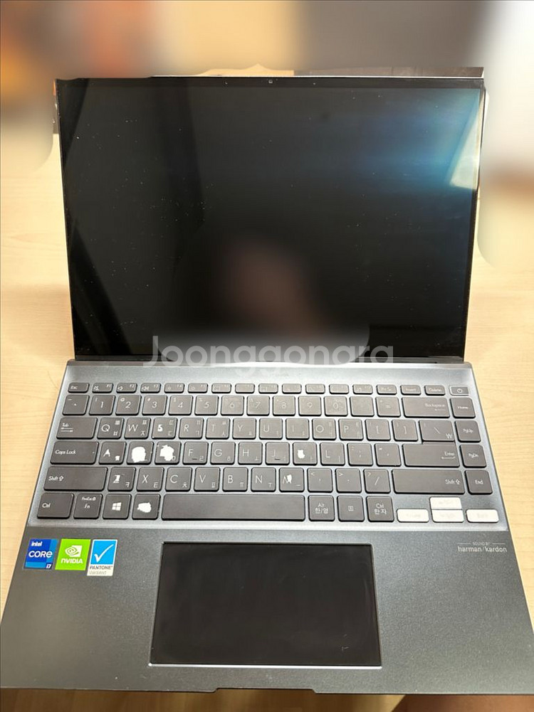 ASUS Zenbook 14 OLED(2021)--0