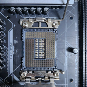 기가바이트 Z690 GAMING X ddr5