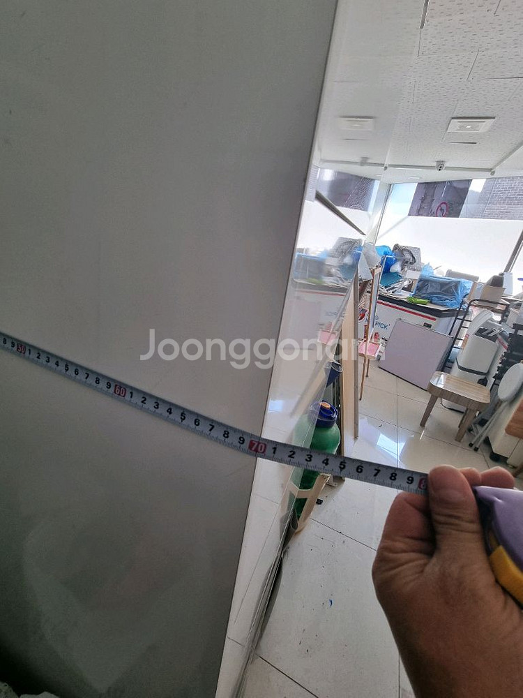 화이트 수납장 판매합니다--3